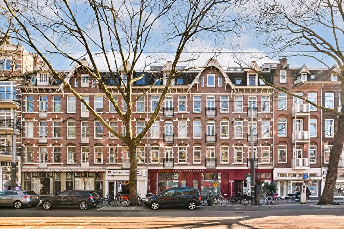 3-kamerappartement te koop in Amsterdam – Ceintuurbaan, Willibrordusbuurt