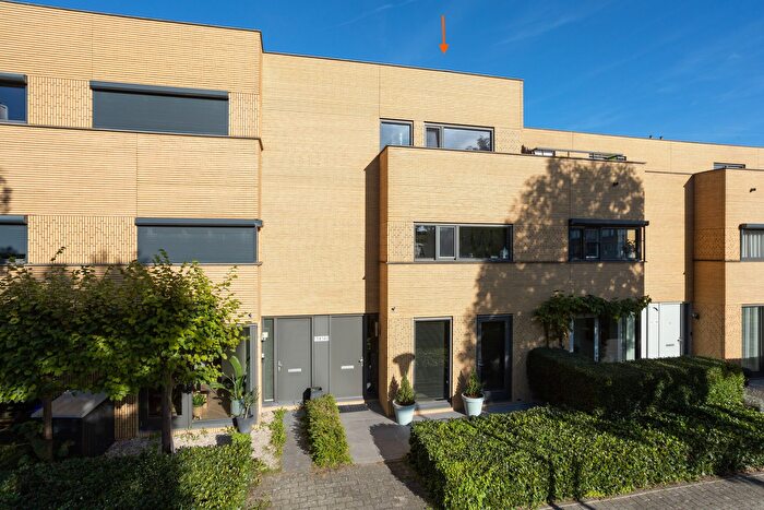 6-kamerhuis te koop in Berkel en Rodenrijs – Oostmeerlaan, Rivierenbuurt