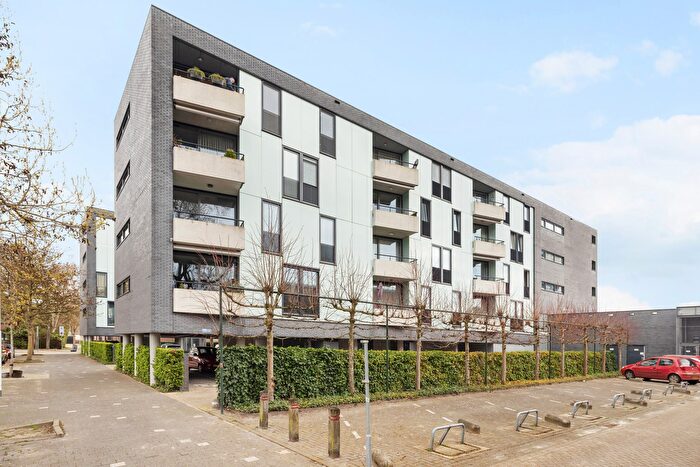 3-kamerappartement te koop in Winkelcentrum, Eindhoven