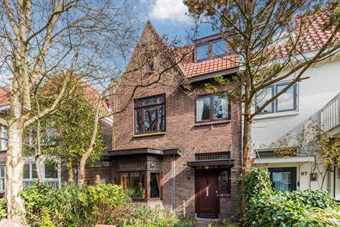 6-kamerhuis te koop in Haarlem – Hyacintenlaan, Bloemenbuurt