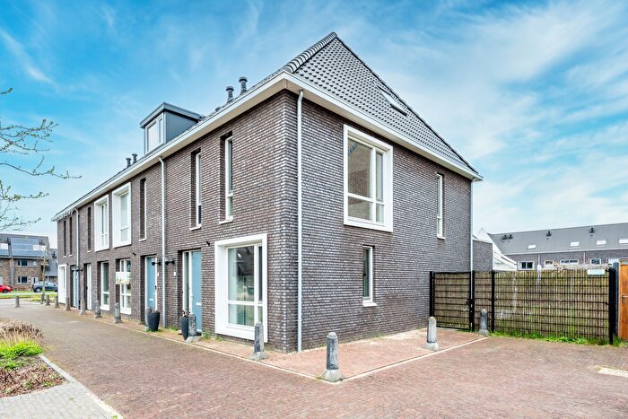 5-kamerhuis te koop in Het Dorpshart, Hoef en Haag