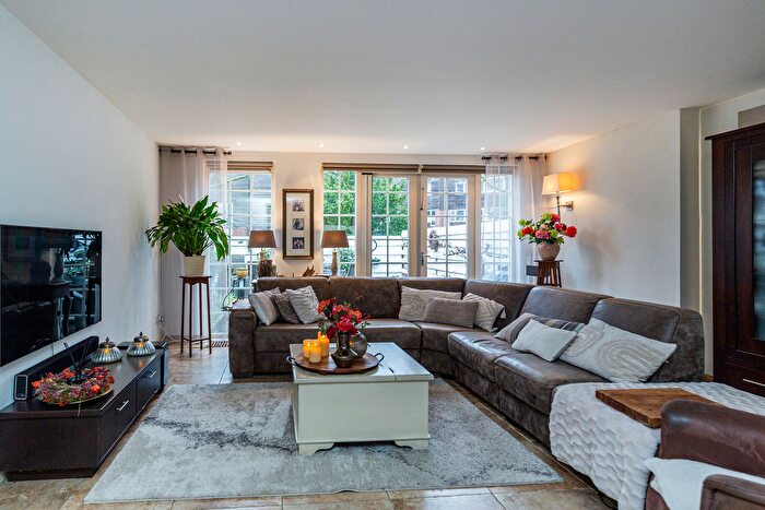 Koop en Huur Huizen - 3