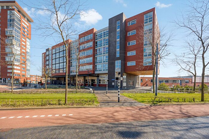 3-kamerappartement te koop in Barendrecht – Middeldijkerplein, Waterkant