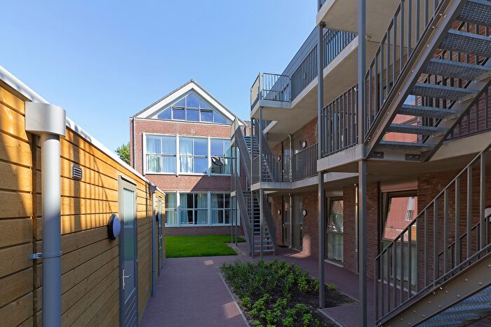 Koop en Huur Huizen - 3