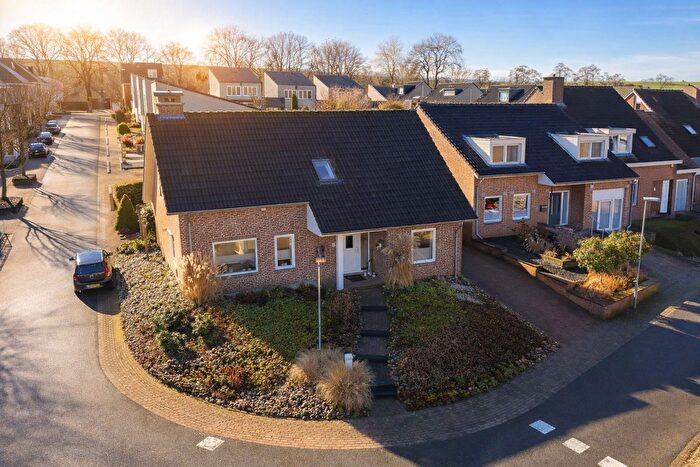 6-kamerhuis te koop in Eys-Overeys, Eys