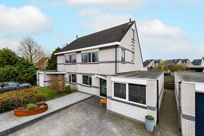 6-kamerhuis te koop in Nijehaske, Heerenveen