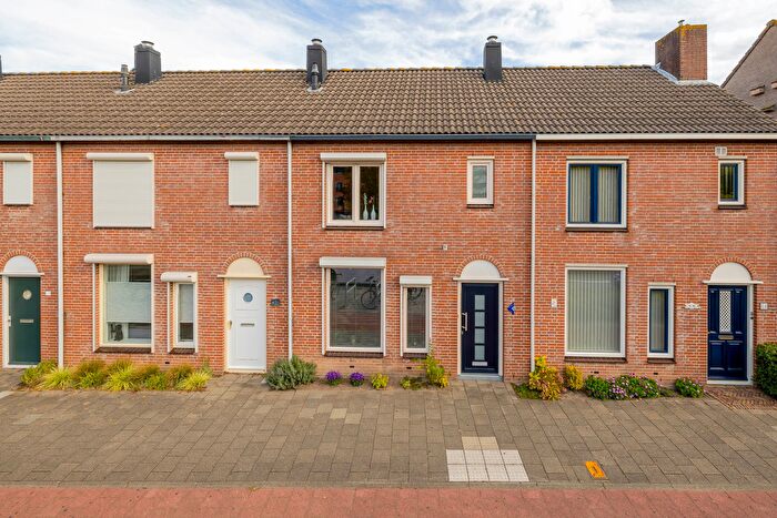 4-kamerhuis te koop in Centrum, Zevenbergen