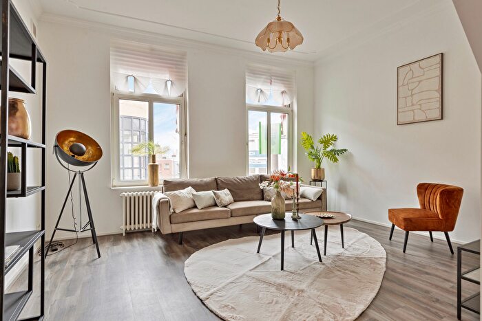 5-kamerappartement te koop in Roosendaal – Markt, Centrum-Oud