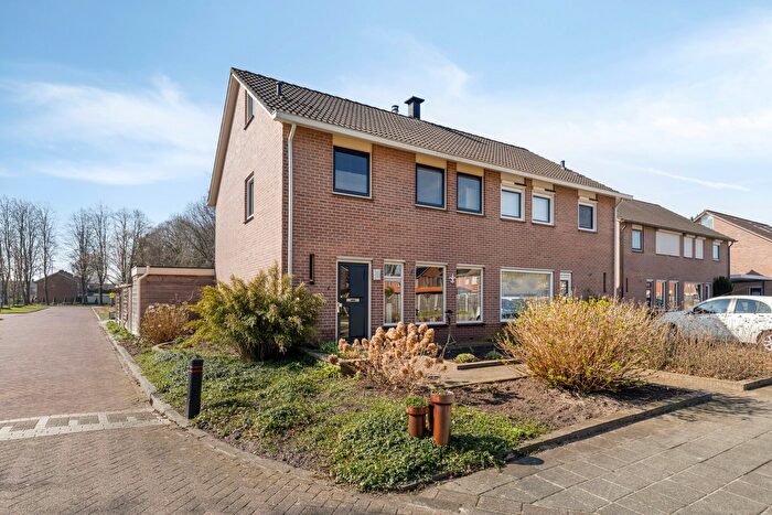 5-kamerhuis te koop in Musselkanaal Centrum, Musselkanaal