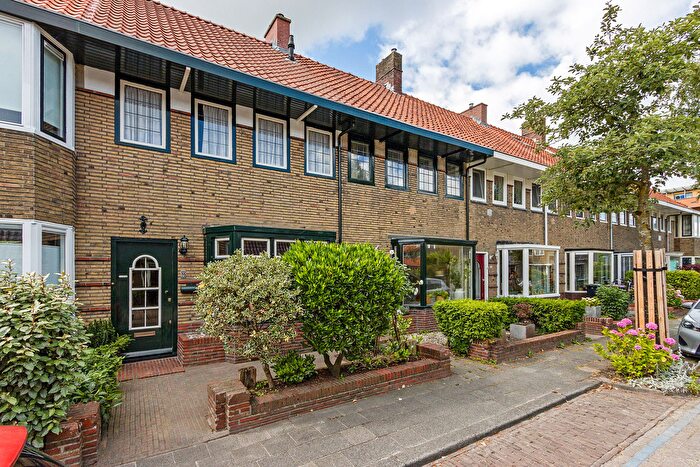 4-kamerhuis te koop in Vossepark, Leeuwarden