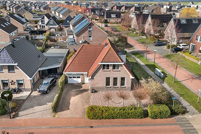 6-kamerhuis te koop in Lemmer – Buitenbaardt, Lemmer-Noord