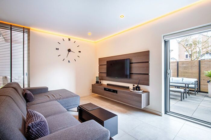 Koop en Huur Huizen - 3