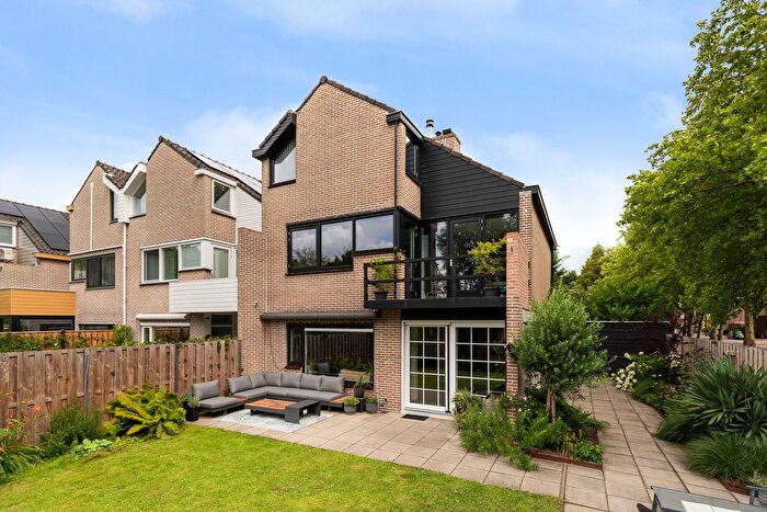 6-kamerhuis te koop in Krommeweg-Zuid, Hendrik-Ido-Ambacht