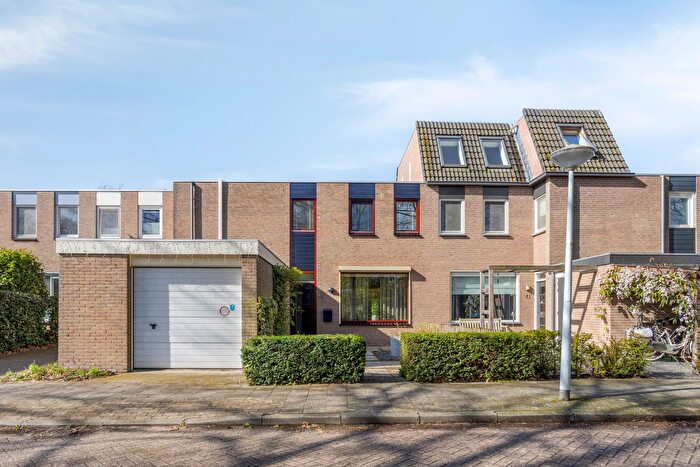 4-kamerhuis te koop in Best – Johan Frisopark, Naastenbest