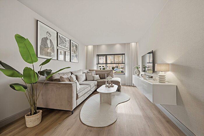 3-kamerappartement te koop in Den Haag – Burgemeester Hovylaan, Houtwijk