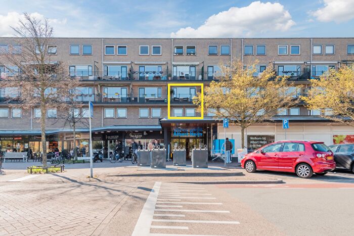 4-kamerappartement te koop in Oegstgeest – Irislaan, Bloemenbuurt