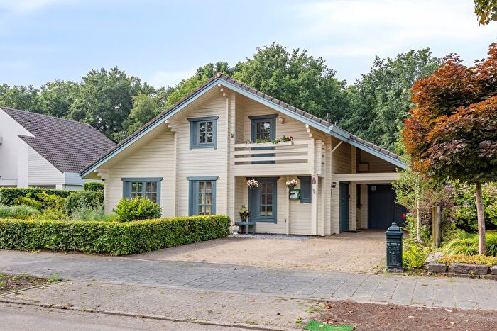 5-kamerhuis te koop in Kerkdorp Acht, Eindhoven