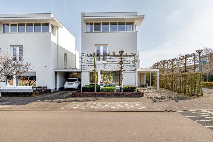 6-kamerhuis te koop in Kroeten, Breda