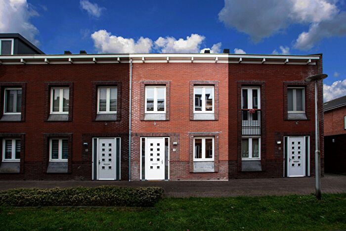 6-kamerhuis te koop in Utrecht – Boccacciopad, Terwijde-West
