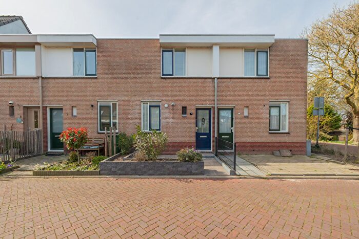 3-kamerhuis te koop in Bloemenbuurt, Voorhout