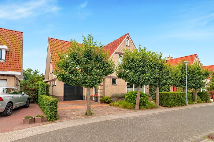 7-kamerhuis te koop in Limmen Centrum, Limmen