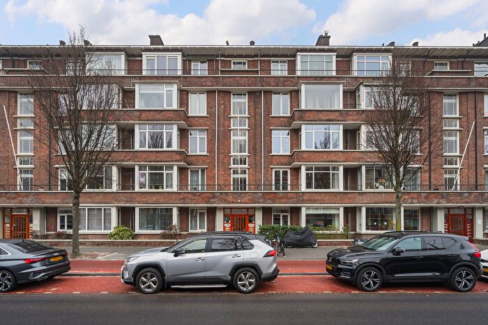4-kamerappartement te koop in Den Haag – Laan van Meerdervoort, Bohemen en Meer en Bos