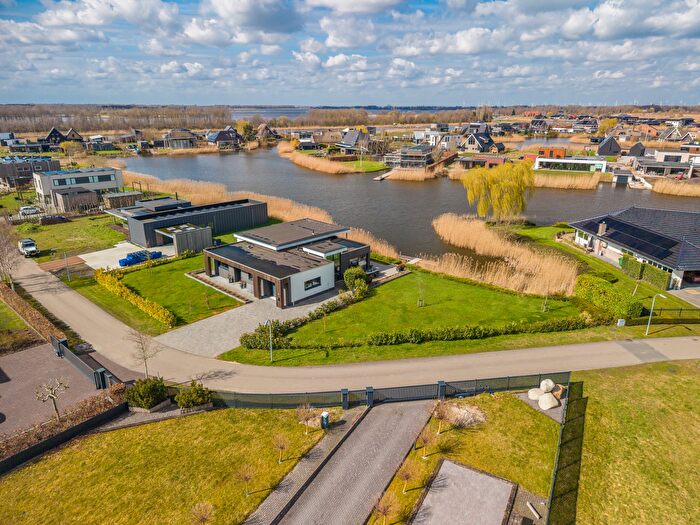 3-kamerhuis te koop in Verspreide huizen Finsterwolde, Blauwestad
