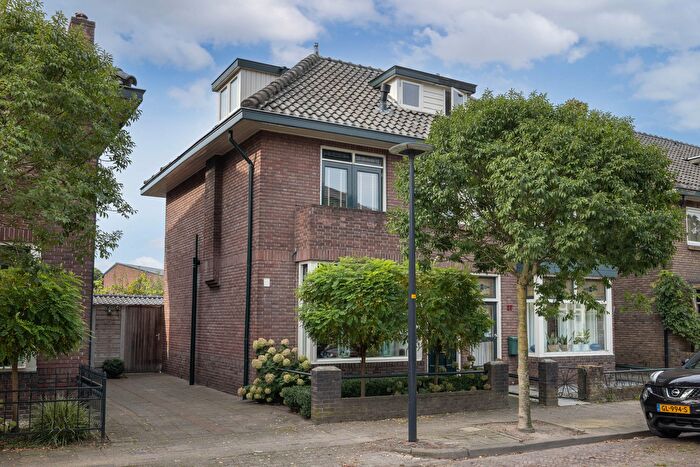 4-kamerhuis te koop in Tichelwerk, Hengelo (OV)