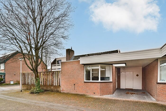4-kamerhuis te koop in Rhoon-Centrum, Rhoon