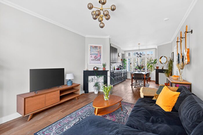 3-kamerappartement te koop in Amsterdam – Chasséstraat, Kortenaerkwartier