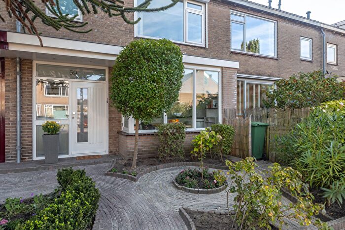 5-kamerhuis te koop in Oosterwijk, Heemskerk