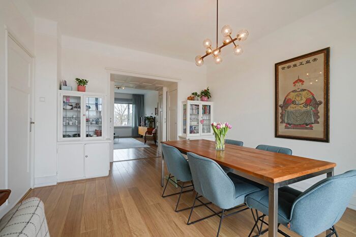 5-kamerappartement te koop in Den Haag – Laan van Meerdervoort, Vruchtenbuurt