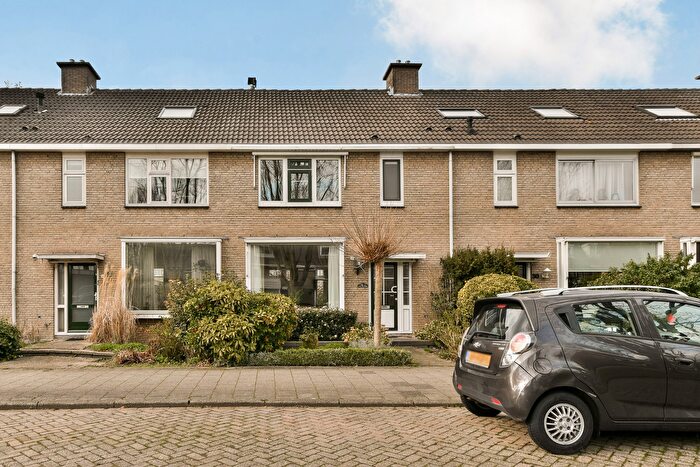 5-kamerhuis te koop in Zijdelwaard, Uithoorn
