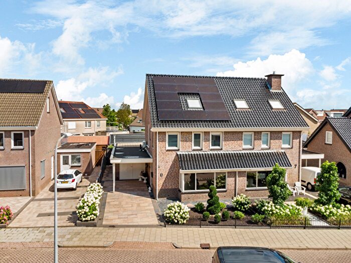 6-kamerhuis te koop in Urkerhard, Urk