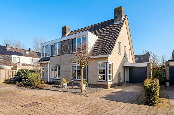 4-kamerhuis te koop in Faunabuurt Noord, Almere