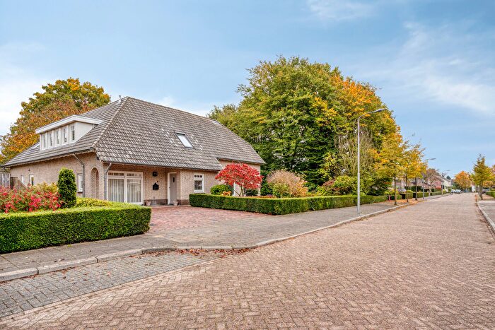 6-kamerhuis te koop in Brouwershof, Valkenswaard