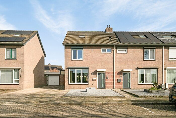 5-kamerhuis te koop in Zeilberg, Deurne