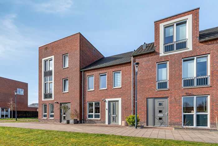 4-kamerhuis te koop in Vrachelen-Noordwest, Oosterhout (NB)