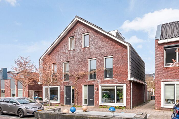 6-kamerhuis te koop in Lasonder, Zeggelt, Enschede