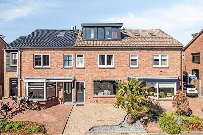 5-kamerhuis te koop in Spakenburg, Bunschoten-Spakenburg