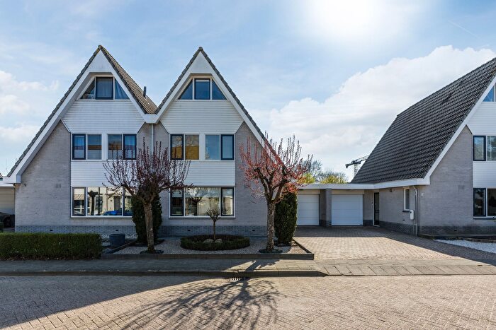4-kamerhuis te koop in Dammenbuurt, Oosterhout (NB)