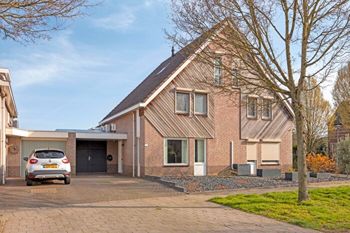 7-kamerhuis te koop in Schilberg, Echt