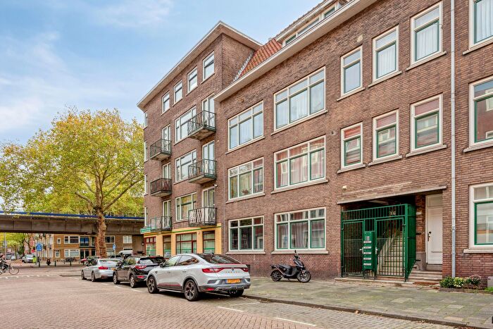 2-kamerappartement te koop in Rotterdam – Hekelingenstraat, Tarwewijk