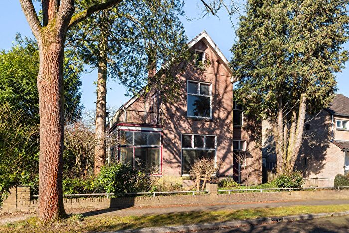 8-kamerhuis te koop in De Parken, Apeldoorn