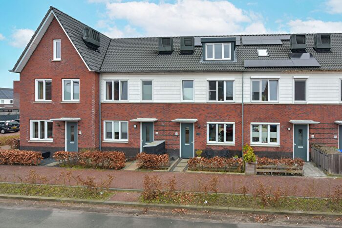 5-kamerhuis te koop in de Maricken-Veenzijde, Wilnis