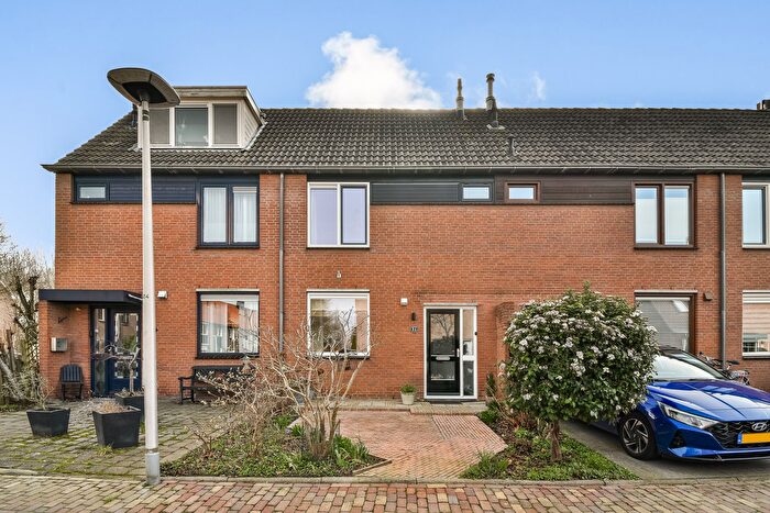 6-kamerhuis te koop in Krommeweg-Zuid, Hendrik-Ido-Ambacht