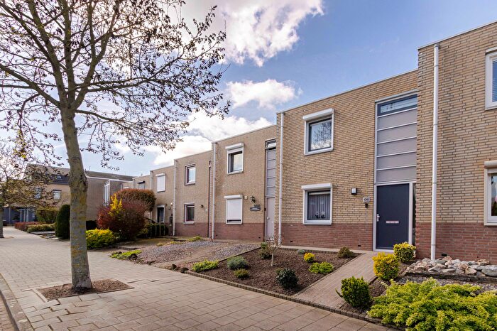 4-kamerhuis te koop in Nieuw Lotbroek-Noord, Hoensbroek