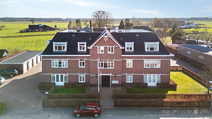 2-kamerappartement te koop in Stokkum – Eltenseweg A2, Verspreide huizen Stokkum