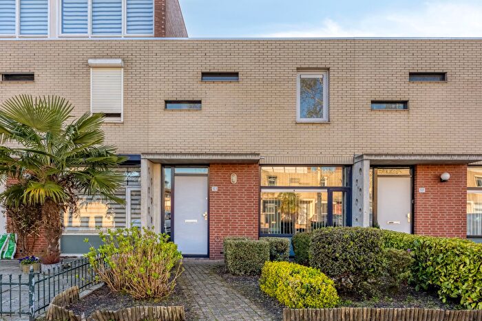 5-kamerhuis te koop in Tilburg – Oosterbeekstraat, Dongewijk Noord