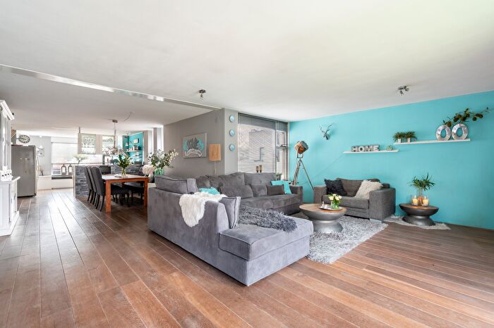 Koop en Huur Huizen - 3